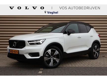 Volvo XC40 0