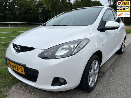 Mazda 2 0