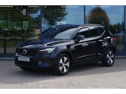 Volvo XC40 0