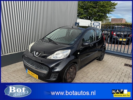 Peugeot 107 0