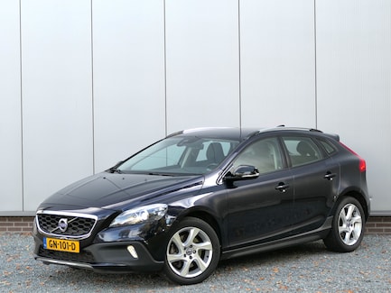 Volvo V40 Cross Country 0