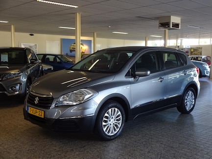 Suzuki S-Cross 0