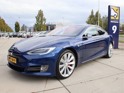 Tesla Model S 0