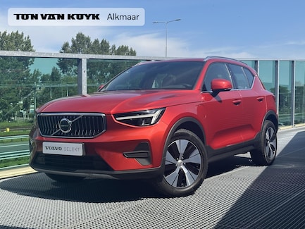 Volvo XC40 0