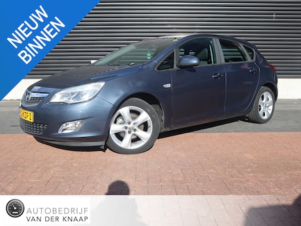 Opel Astra 0