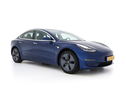 Tesla Model 3 0