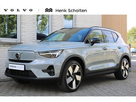 Volvo XC40 0