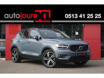 Volvo XC40 0