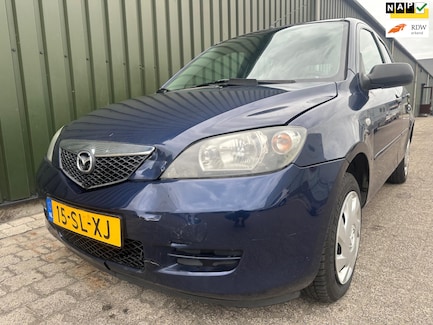 Mazda 2 0