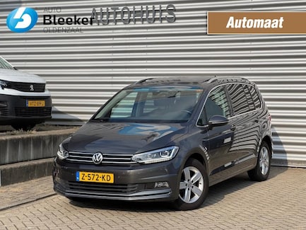 Volkswagen Touran 0