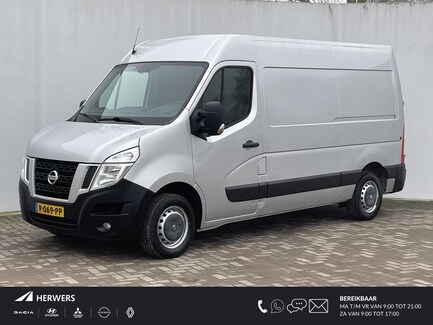 Nissan NV400 0