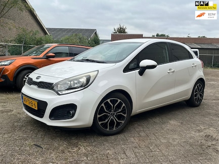 Kia Rio 0