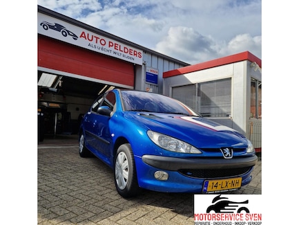 Peugeot 206 0