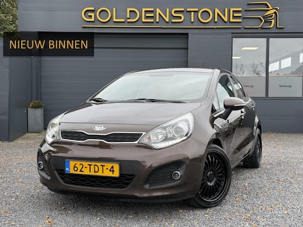 Kia Rio 0