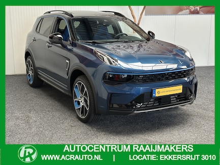 Lynk & Co 01 0