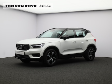 Volvo XC40 0