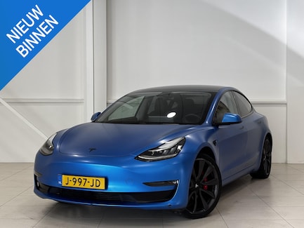 Tesla Model 3 0