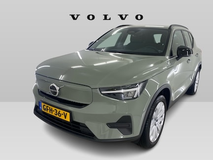 Volvo EX40 0