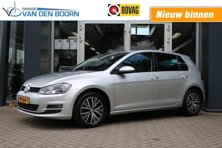 Volkswagen Golf 0