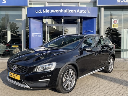 Volvo V60 Cross Country 0