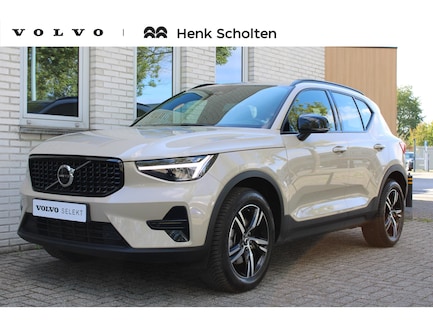 Volvo XC40 0