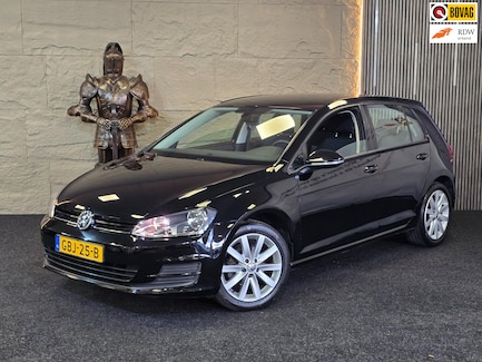 Volkswagen Golf 0