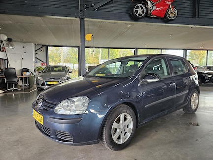 Volkswagen Golf 0