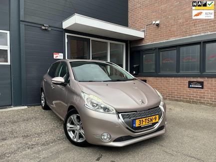 Peugeot 208 0