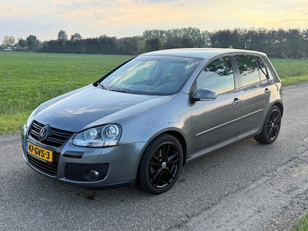 Volkswagen Golf 0