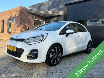 Kia Rio 0