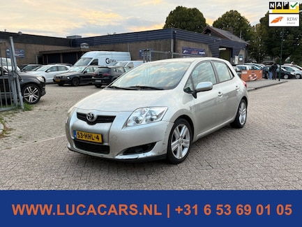 Toyota Auris 0