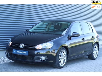 Volkswagen Golf 0