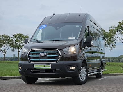 Ford E-Transit 0