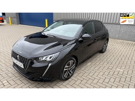 Peugeot 208 0