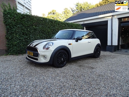 MINI One 0
