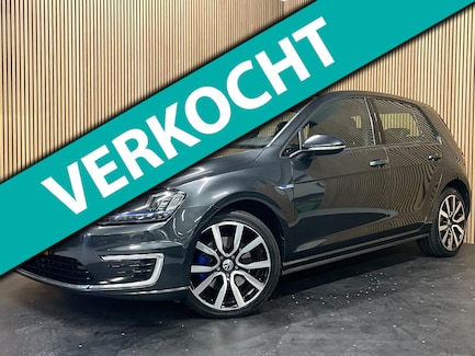 Volkswagen Golf 0