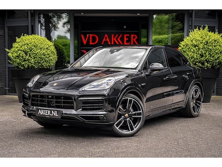 Porsche Cayenne Coupé 0