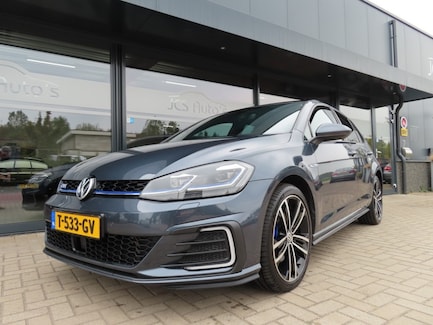 Volkswagen Golf 0