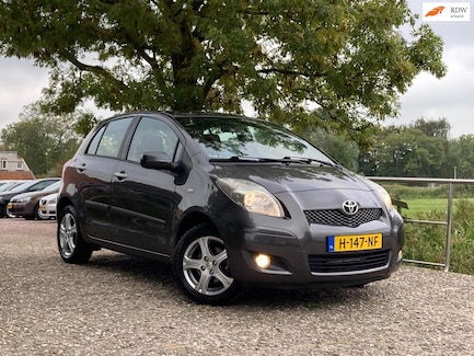 Toyota Yaris 0