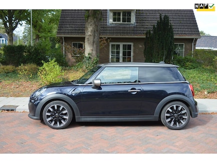MINI Cooper 0