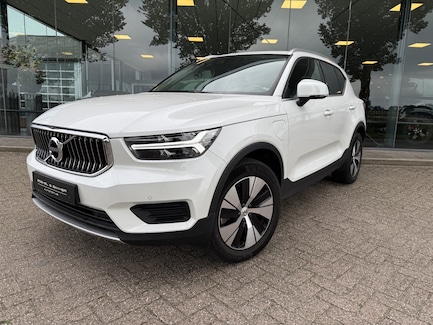 Volvo XC40 0