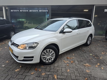 Volkswagen Golf 0