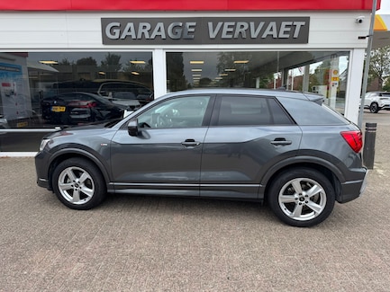 Audi Q2 0