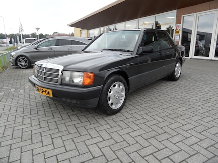 Mercedes-Benz 190-Serie 0