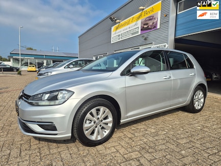 Volkswagen Golf 0