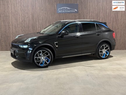 Lynk & Co 01 0