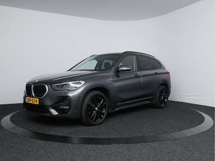 BMW X1 0