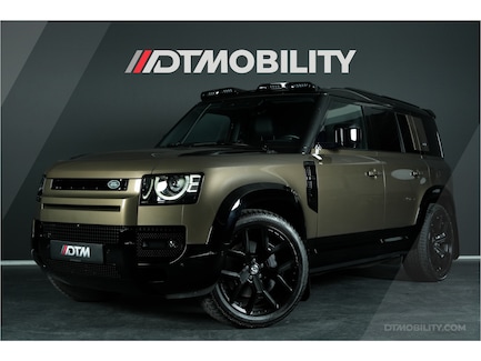 Land Rover Defender 0