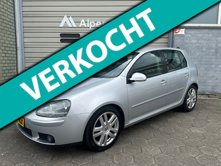 Volkswagen Golf 0