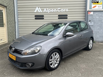 Volkswagen Golf 0